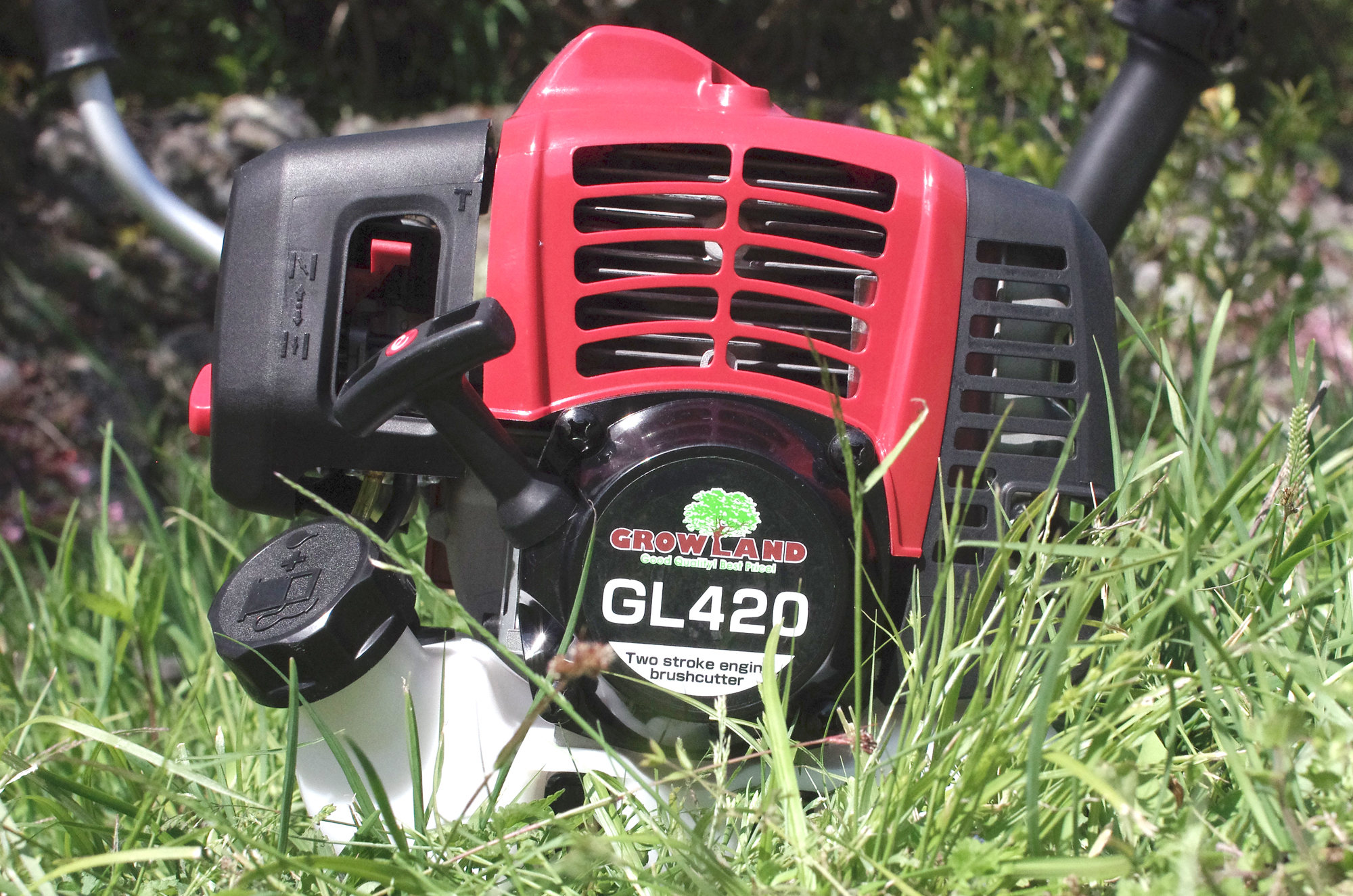 GL260・GL420誕生！グローランドがお届けする新しい草刈機（刈