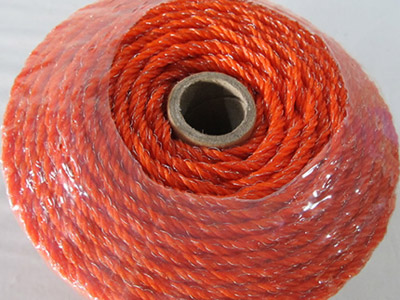 シンセイ 電気柵 資材 電柵ロープ ステンレス3本 ヨリ線 オレンジ 500m 1巻